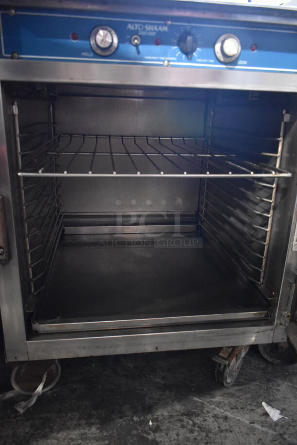 Alto Shaam Stainless Steel Commercial Heated Warming Holding Cabinet on Commercial Casters. 208-240 Volts. - Image 5 of 6