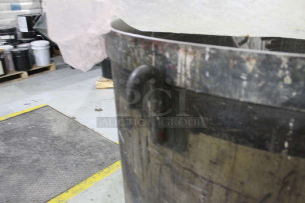 2 Charles Ross & Son Metal Commercial Mixing Tanks; 1 Model 275 Gallon Vessel. 2 Times Your Bid! BUYER MUST REMOVE. - Image 9 of 10