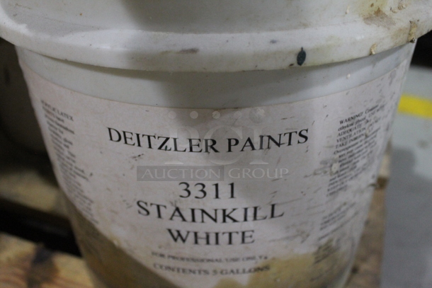 ALL ONE MONEY! TWO PALLET LOT of Buckets; Epoxy Crack Filler, Stainkill White, Better Almond. BUYER MUST REMOVE. - Image 3 of 8