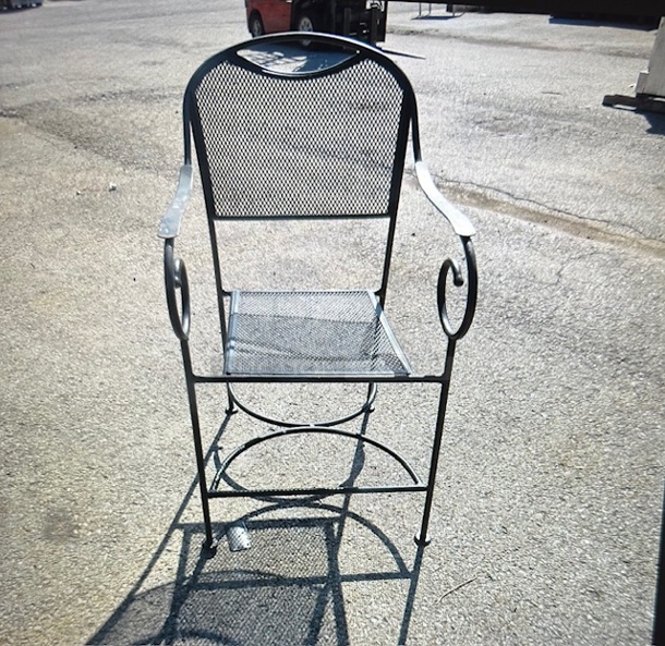 Black Metal Patio Chair. 2XBID