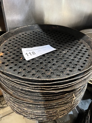 Perforated Pizza Pans, 13"