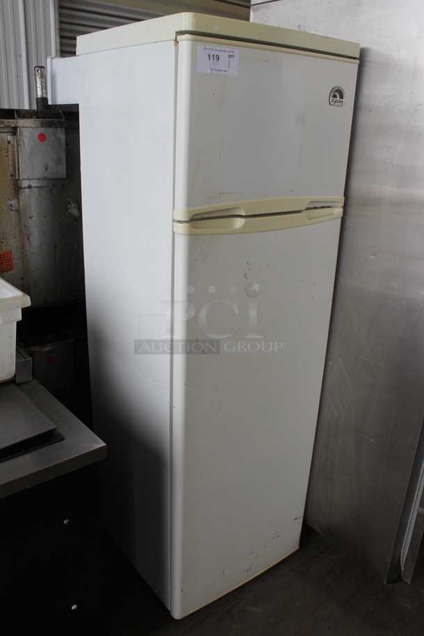 Igloo FR 1082 Metal Cooler Freezer Combo Unit. 115 Volts, 1 Phase. Tested and Working! - Image 2 of 6