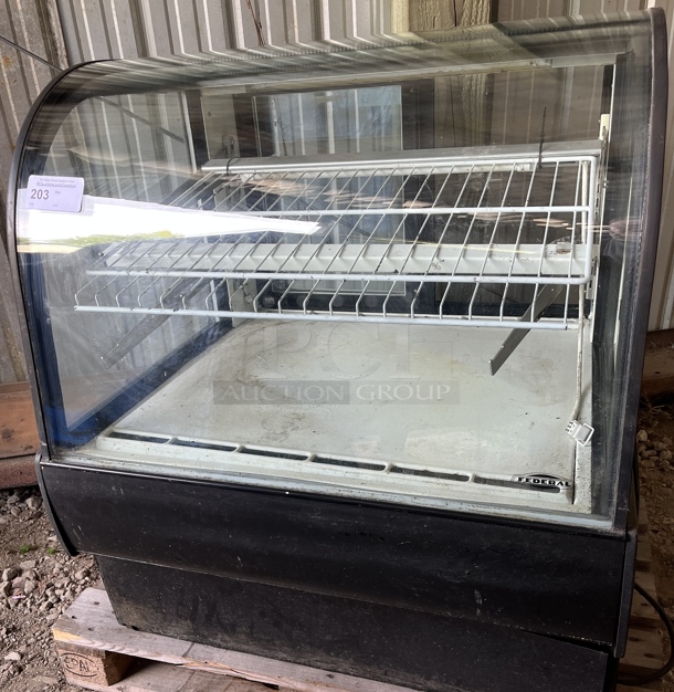 Federal Refrigerated Display Case, 120V, 1 Phase, Tested & Working!
