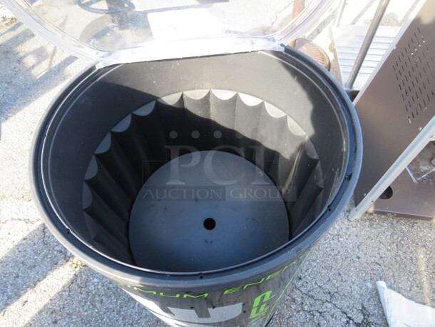 One Round Beverage Merchandiser With Lid On Casters. 16X35 - Image 2 of 3
