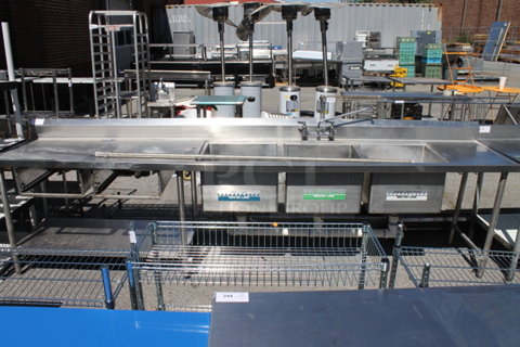 Stainless Steel Commercial 3 Bay Sink w/ Dual Drain Boards, Faucet and Handles. Bays 20x18