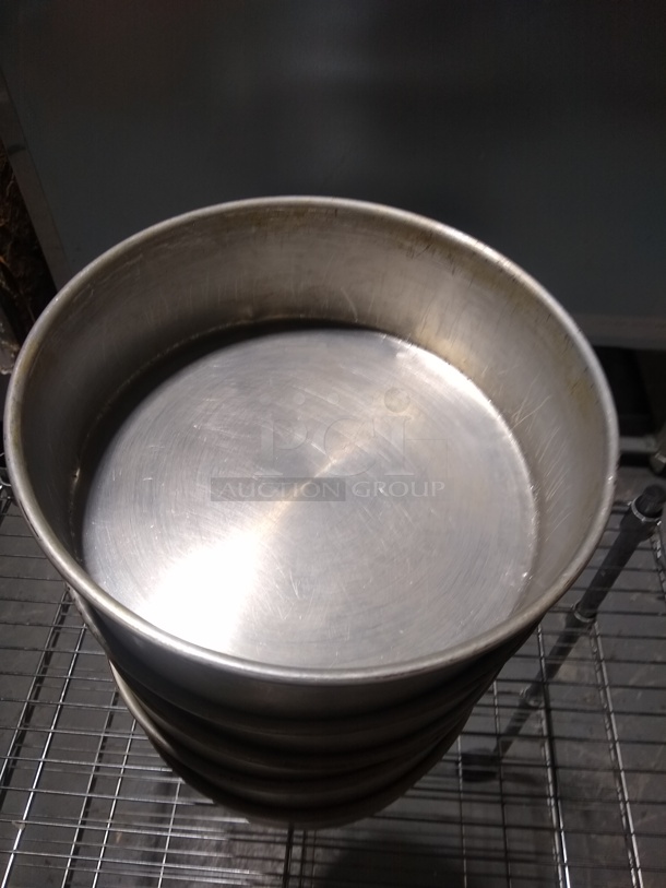 Baking Cake Pans  - Image 2 of 5