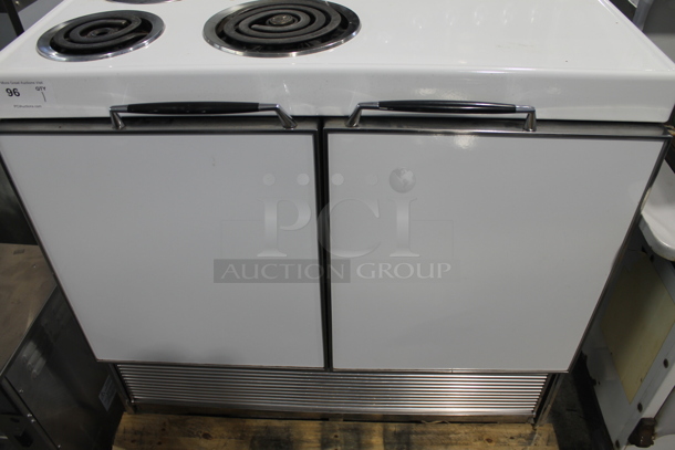 VINTAGE! Frigidaire Cookmaster RI-60-57 Metal Electric Powered 4 Burner Range w/ Oven and Warming Drawer. 115/230-120/240 Volts.  - Image 5 of 12