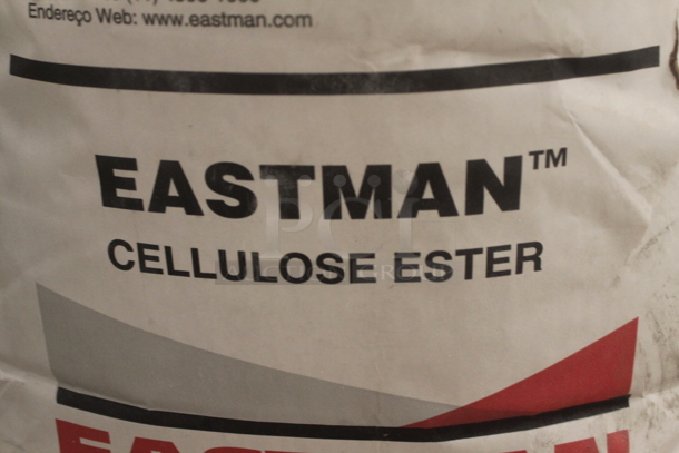 ALL ONE MONEY! PALLET LOT of Various Items Including Eastman Cellulose Ester and 3300 Matting Agent Bags. BUYER MUST REMOVE. - Image 3 of 6
