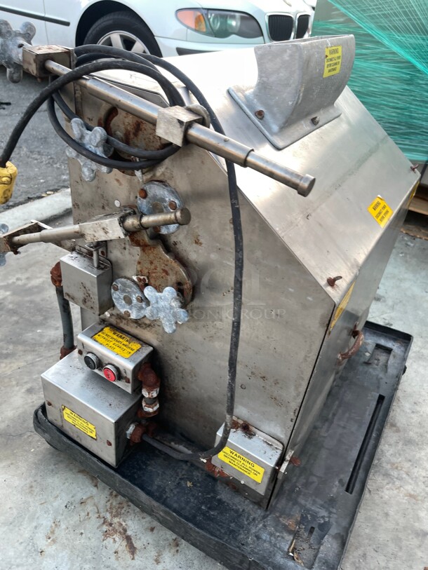 Commercial Dough Sheeter 115 Volt Tested and Working - Image 6 of 9