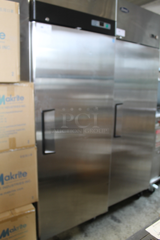 2020 Migali C-1R-HC ENERGY STAR Stainless Steel Commercial Single Door Reach In Cooler w/ Poly Coated Racks on Commercial Casters. 115 Volts, 1 Phase. Tested and Working! - Image 5 of 8