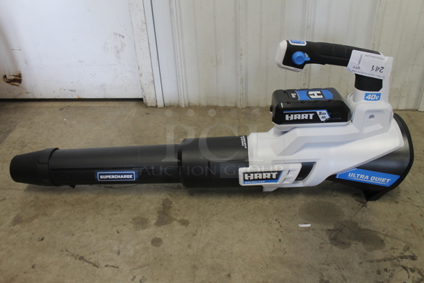 Hart HLBL071VNM-DY Supercharge Leaf Blower. Unit Is a Store Display
