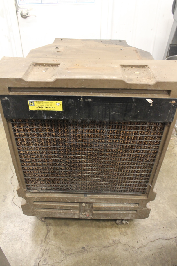 Portacool PAC2KCYC01A Cyclone 3000 Metal Commercial Floor Style Evaporative Cooler. 115 Volts, 1 Phase. - Image 9 of 9