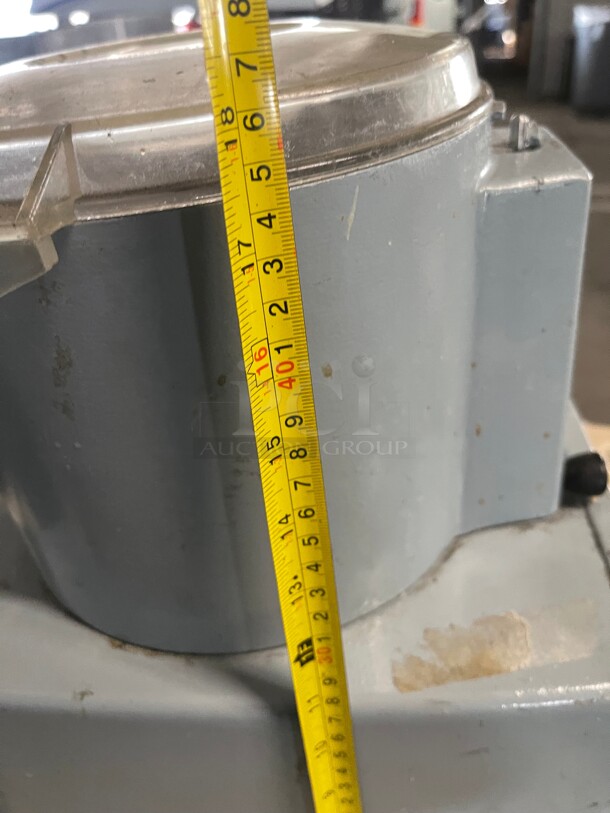 Robot Coupe R4S Commercial Food Processor NSF Need a Blade Tested and Working - Image 10 of 10