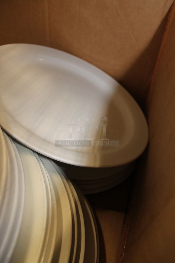 ALL ONE MONEY! Lot of Various Items Including White and Clear Plates - Image 5 of 5