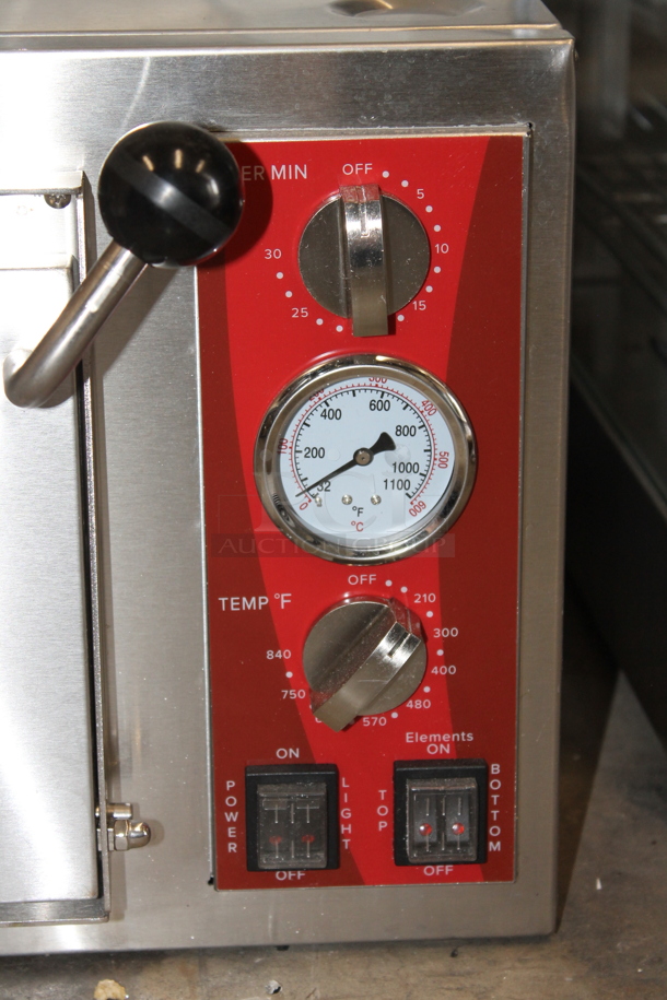 BRAND NEW SCRATCH AND DENT! Avantco 177DPO18DS Stainless Steel Commercial Countertop Electric Powered Single Deck Pizza Oven w/ Cooking Stone. 120 Volts, 1 Phase. Tested and Working! - Image 2 of 5