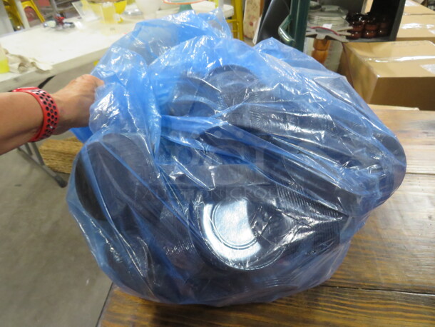 One Mega Lot Of Round Paper Containers. - Image 3 of 3