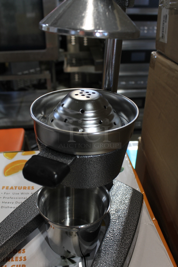 2 BRAND NEW IN BOX! Eurolux ELJ5002G Heavy Duty Cast Iron Juicer. 2 Times Your Bid! - Image 3 of 4