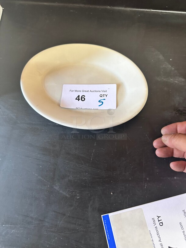 New! Tuxton ALA-120 10x7 inch Oval Alaska Plate - Ceramic, Porcelain White NSF  - Image 2 of 5