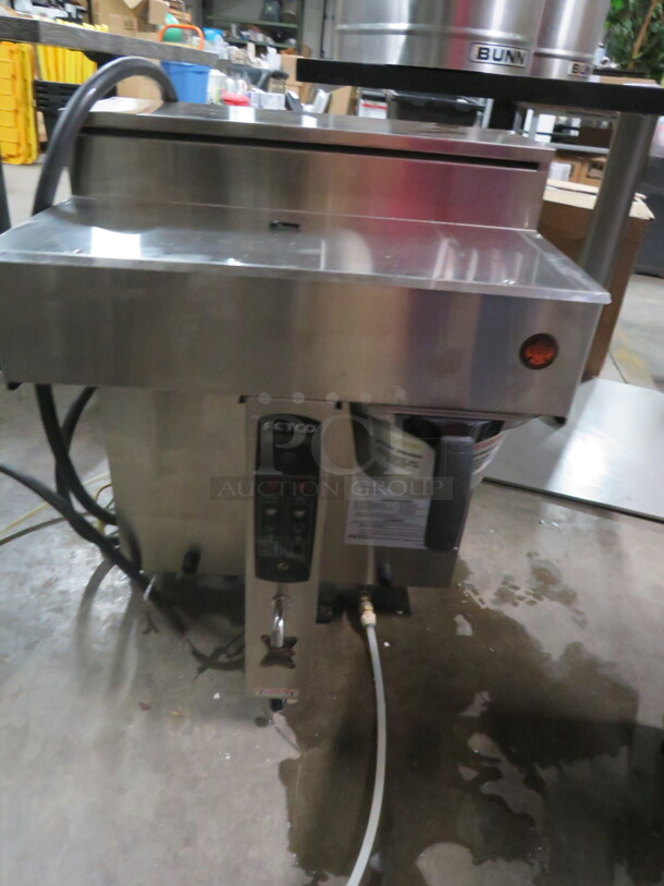 One WORKING Fetco Dual Coffee Brewer With 1 Filter Basket. Model# CBS-2032R. 120/208-240 Volt. 1 Phase. 19X15X26.5 - Image 1 of 1