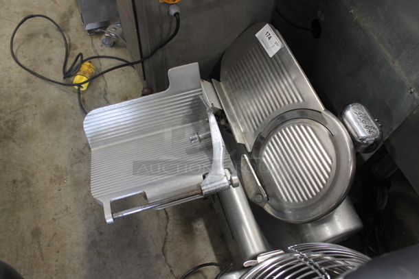 Globe Stainless Steel Commercial Countertop Automatic Meat Slicer w/ Blade Sharpener. 115 Volts, 1 Phase. Tested and Working! - Image 6 of 9