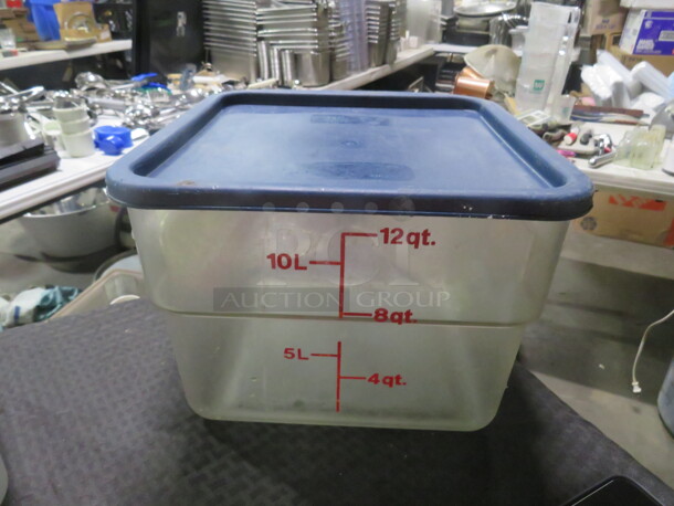 One 12 Quart Food Storage Container With Lid.  - Image 1 of 1