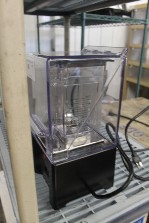 Blendtec ICB5 Metal Commercial Countertop Blender w/ Cover and Pitcher. 120 Volts, 1 Phase. Tested and Working! - Image 3 of 5