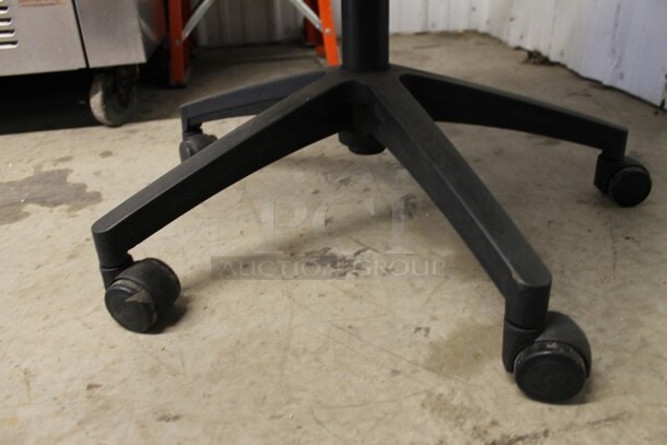 Black Office Chair on Casters.  - Image 4 of 5