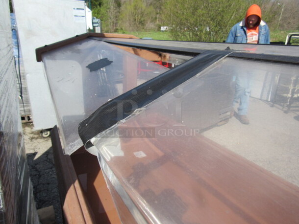 One Portable Salad Bar With Sneeze Guards On Casters. Sneeze Guard Cracked On One Side See Pic. - Image 2 of 3