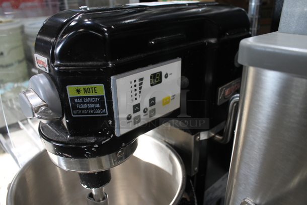 Avantco 177MIX8BK Metal Countertop 8 Quart Planetary Dough Mixer w/ Metal Mixing Bowl. 120 Volts, 1 Phase. Tested and Working! - Image 6 of 7