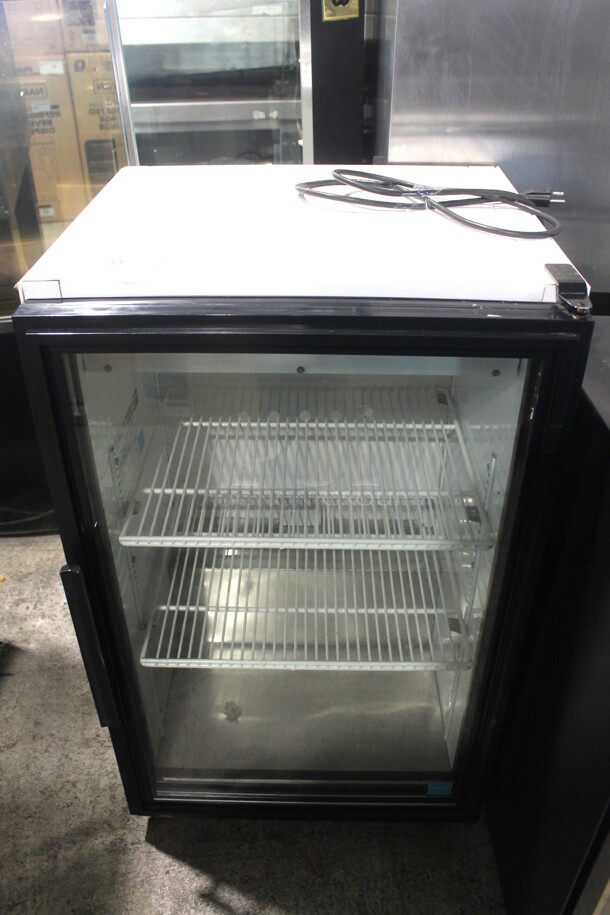 2015 True GDM-07-LD ENERGY STAR Metal Commercial Mini Cooler Merchandiser w/ Poly Coated Rack. 115 Volts, 1 Phase. Tested and Powers On But Does Not Get Cold - Image 1 of 7