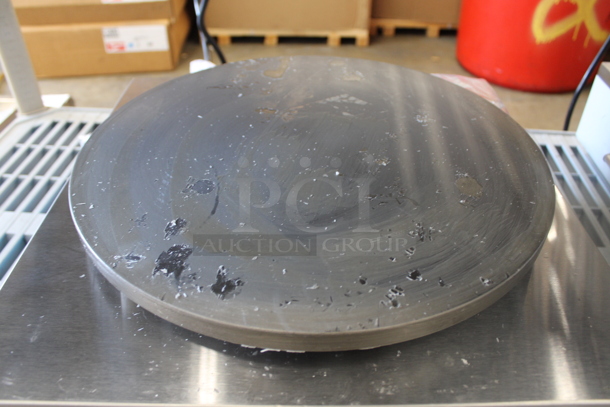 BRAND NEW SCRATCH AND DENT! Carnival King 382CM16A Stainless Steel Commercial Countertop Crepe Maker. 120 Volts, 1 Phase. Tested and Working! - Image 2 of 4