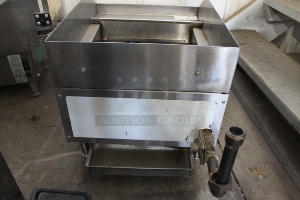 Stainless Steel Commercial Countertop Natural Gas Powered Charbroiler. Missing Grates. - Image 4 of 4