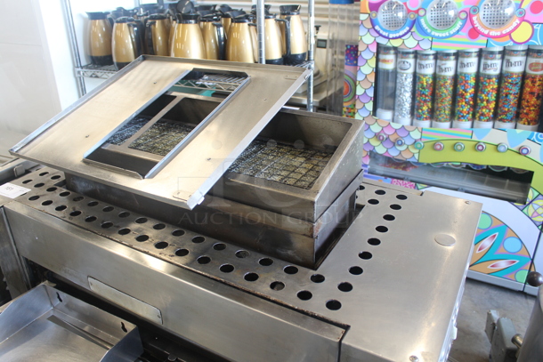 Duke Stainless Steel Commercial Natural Gas Powered Charbroiled Burger Grill on Commercial Casters. - Image 5 of 9
