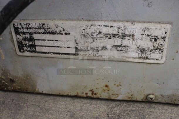 Blodgett Model 1405 Stainless Steel Commercial Countertop Electric Powered Pizza Oven w/ Stones. 208 Volts, 3 Phase. 27x26x17 - Image 6 of 6