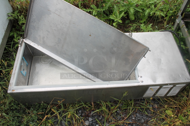 Silver King Stainless Steel Commercial Countertop Refrigerated Rail. 115 Volts, 1 Phase. Tested and Does Not Power On - Image 2 of 3