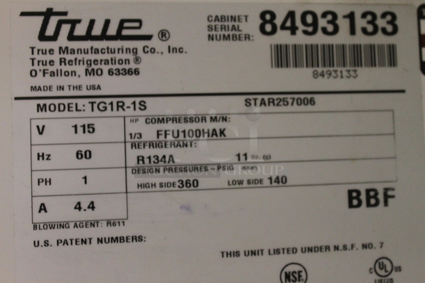 2015 True TG1R-1S ENERGY STAR Stainless Steel Commercial Single Door Reach In Cooler w/ Poly Coated Racks on Commercial Casters. 115 Volts, 1 Phase. Tested and Working! - Image 4 of 4