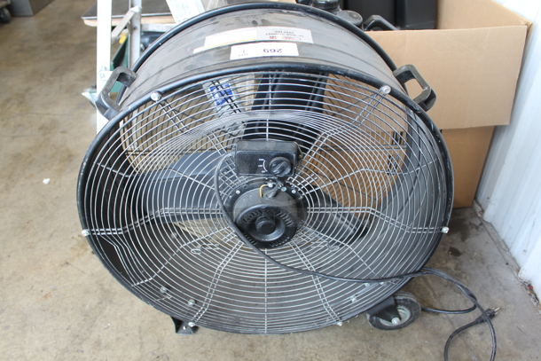 Central Machinery 24" Metal Commercial High Velocity Shop Fan. 120 Volts, 1 Phase. Tested and Working! - Image 4 of 4