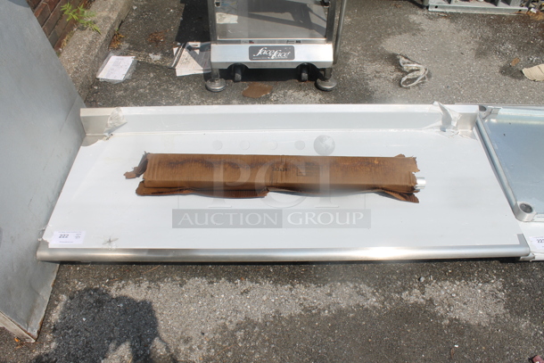 BRAND NEW SCRATCH AND DENT! Stainless Steel Commercial Tabletop. Comes w/ Legs. - Image 1 of 4