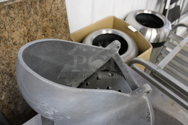 Hobart Metal Commercial Pelican Head w/ Shredding Blade. 11x13x19 - Image 3 of 4