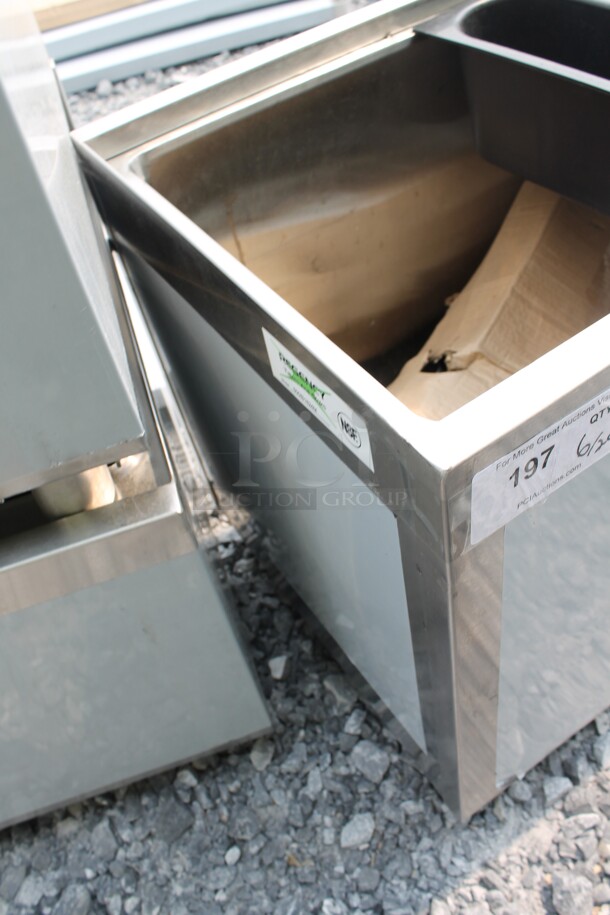 BRAND NEW SCRATCH AND DENT! Regency 600IB1824M Commercial Stainless Steel Portable Ice Bin. - Image 6 of 7