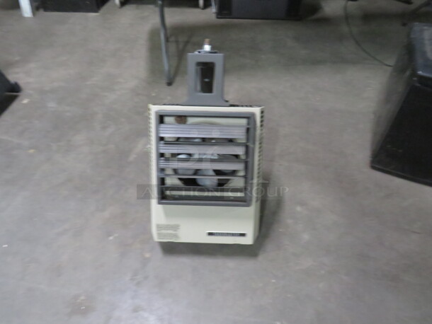 One Taskmaster Air Heater Accessory With Bracket. #A5105.  - Image 1 of 2