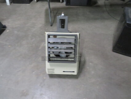 One Taskmaster Air Heater Accessory With Bracket. #A5105. 