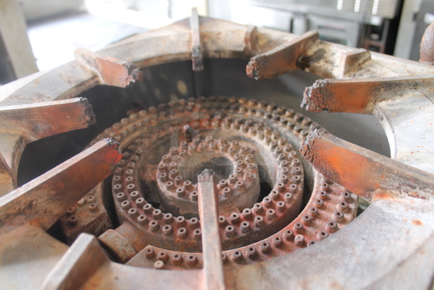 Atosa Stainless Steel Commercial Countertop Natural Gas Powered Single Burner Stock Pot Range. - Image 5 of 7