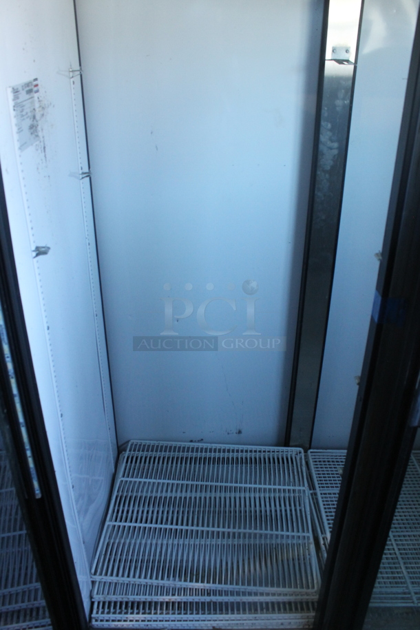 2017 True GDM-52TM-RL-LD Metal Commercial 2 Door Reach In Cooler Merchandiser w/ Poly Coated Racks. 115 Volts, 1 Phase. Tested and Working! - Image 3 of 5