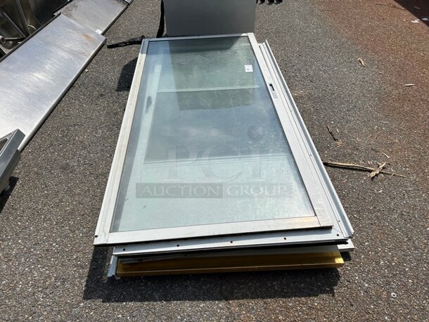 5 Various Doors. 36.5x2x78. 5 Times Your Bid! - Image 3 of 3