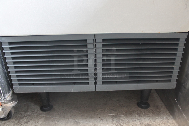 Scotsman AFE424A-1A Metal Commercial Self Contained Ice Machine. 115 Volts, 1 Phase. - Image 4 of 8