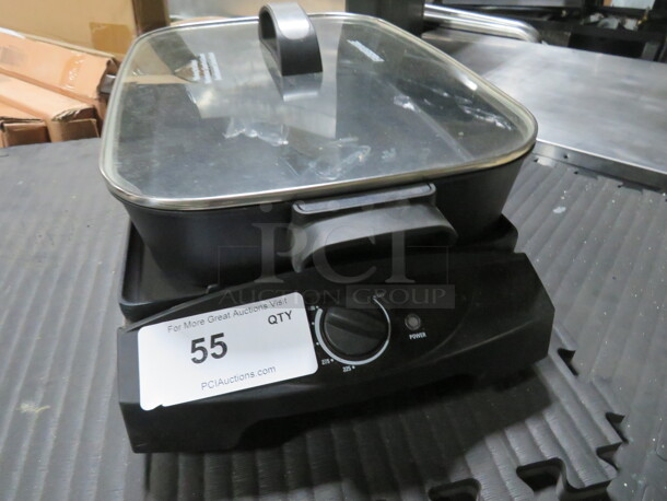 One Faberware Skillet With Lid. - Image 3 of 3