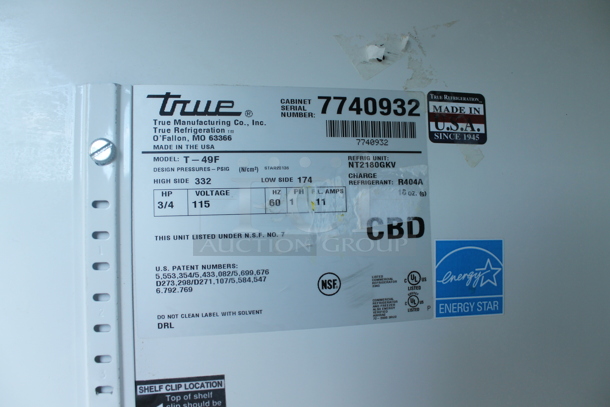 2013 True T-49F ENERGY STAR Stainless Steel Commercial 2 Door Reach In Freezer w/ Poly Coated Racks on Commercial Casters. 115 Volts, 1 Phase. Tested and Working! - Image 4 of 7