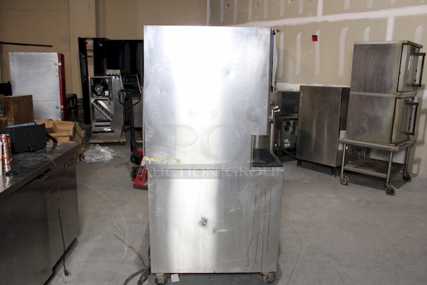 NICE! Lancer FBD500 Frozen Beverage Dispenser, 2 Flavors, On Cabinet With Commercial Casters, 208-230v/60Hz. 
20-1/4x30-1/2x67. Removed From Burger King In Working Order.  - Image 7 of 11