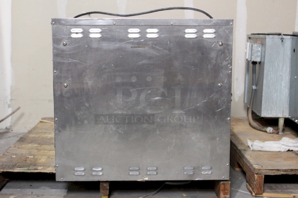 PERFECT! Prince Castle STB36C Heated Landing Shelf. 120-208v/60hz/2300w 36x27x25.

Tested. Turns On.  - Image 5 of 5